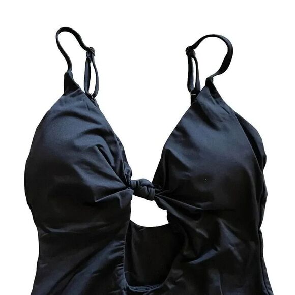 Andie The Santorini
One Piece Bathing Suit
Black Adjustable Straps SZ  LT # 1444 - Picture 4 of 14